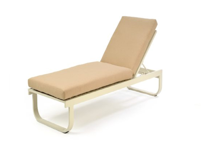 Space Single Chaise